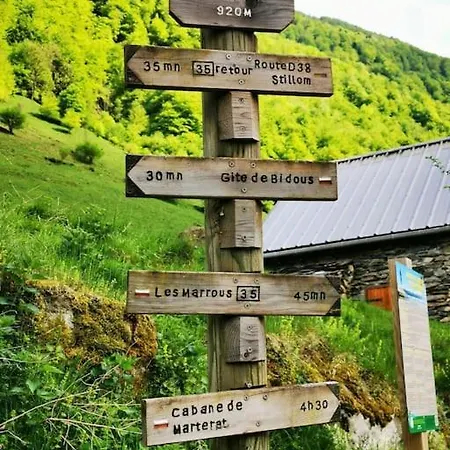Chalet Le Nid De Laly *